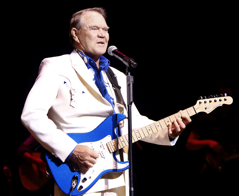 Glen in Concert with his G&amp;L Comanche