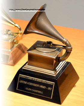 Glen's 2012 Lifetime Achivement Award.jpg