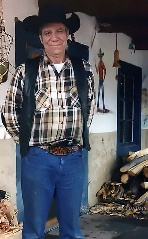 H.C. “Texas Slim” Lasater at his home in La Ventana, NM. Used w/expressed permission from J. Shannon Tunnell