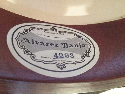 Alvarex Banjo 4.jpg